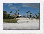 Beach 03 * 612 x 461 * (41KB)